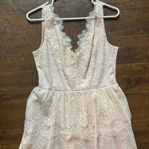 BCBGMaxAzria Dress Sleeveless Lace